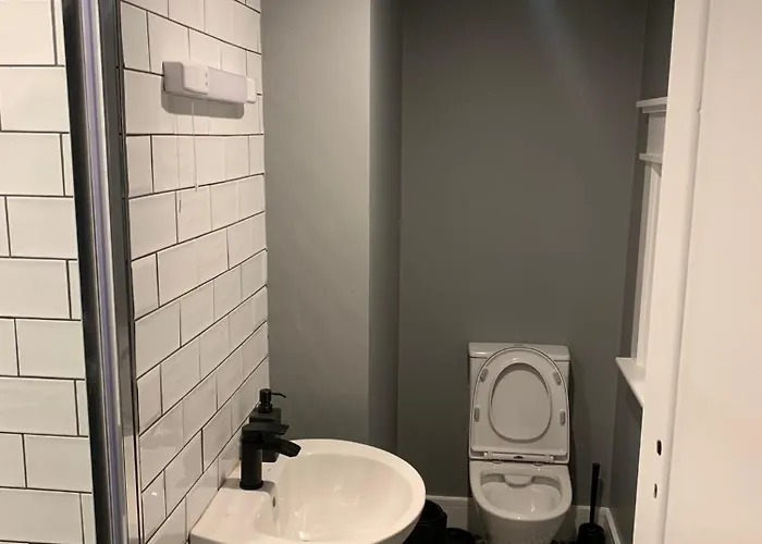 Twelve - Boutique -galway Centre -6 Bed En-suite - Free Parking *