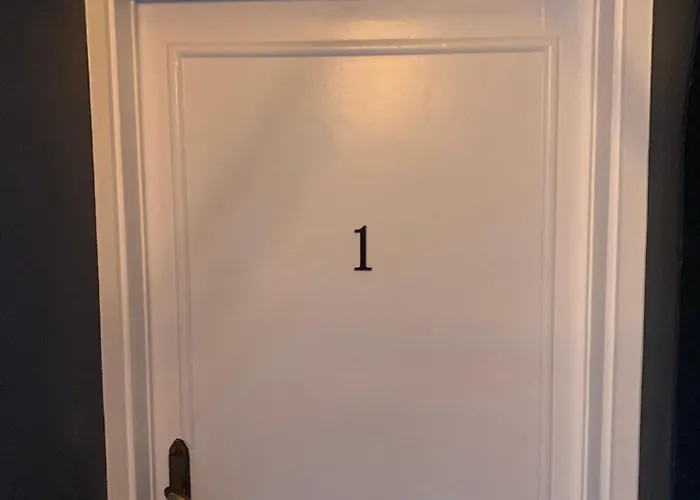 Twelve - Boutique -galway Centre -6 Bed En-suite - Free Parking Semesterbostad