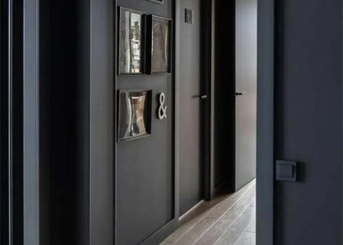 Twelve - Boutique -galway Centre -6 Bed En-suite - Free Parking