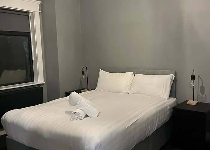 Twelve - Boutique -galway Centre -6 Bed En-suite - Free Parking Semesterbostad *