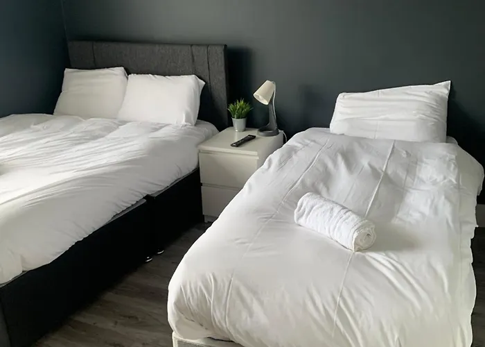 Semesterbostad Twelve - Boutique -galway Centre -6 Bed En-suite - Free Parking *