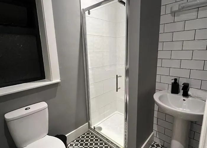 Twelve - Boutique -galway Centre -6 Bed En-suite - Free Parking Semesterbostad *