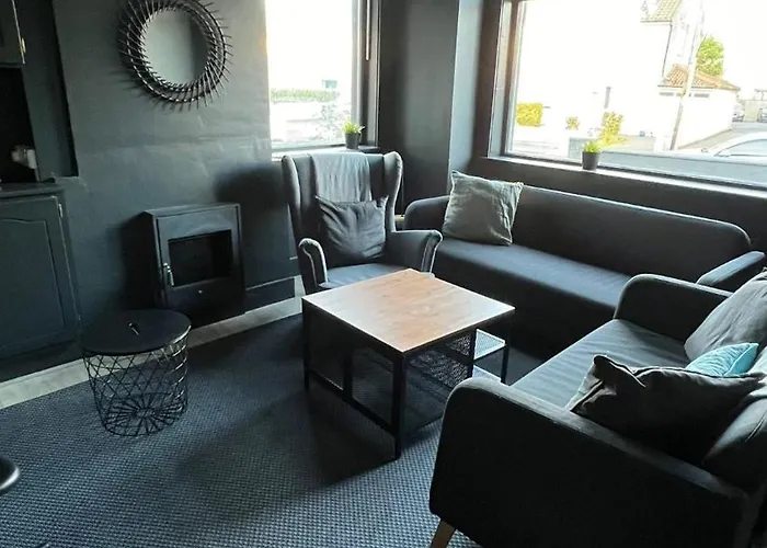 Semesterbostad Twelve - Boutique -galway Centre -6 Bed En-suite - Free Parking