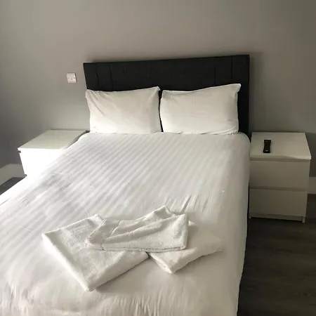 Twelve - Boutique -galway Centre -6 Bed En-suite - Free Parking Prázdninový dům Galway