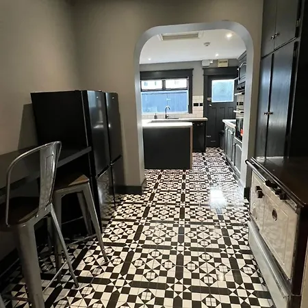 Prázdninový dům Twelve - Boutique -galway Centre -6 Bed En-suite - Free Parking *