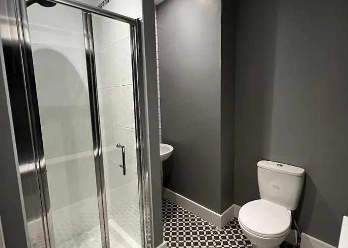 Twelve - Boutique -galway Centre -6 Bed En-suite - Free Parking * Galway