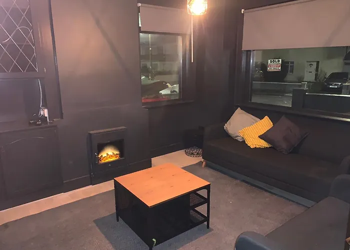 Twelve - Boutique -galway Centre -6 Bed En-suite - Free Parking