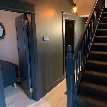 Twelve - Boutique -galway Centre -6 Bed En-suite - Free Parking Dom wakacyjny *